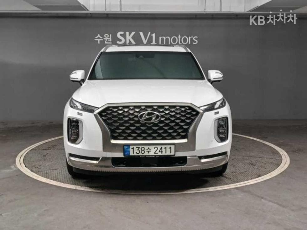 Хюндай Palisade 3.8 Petrol 7-Seater Calligraphy - Image 1