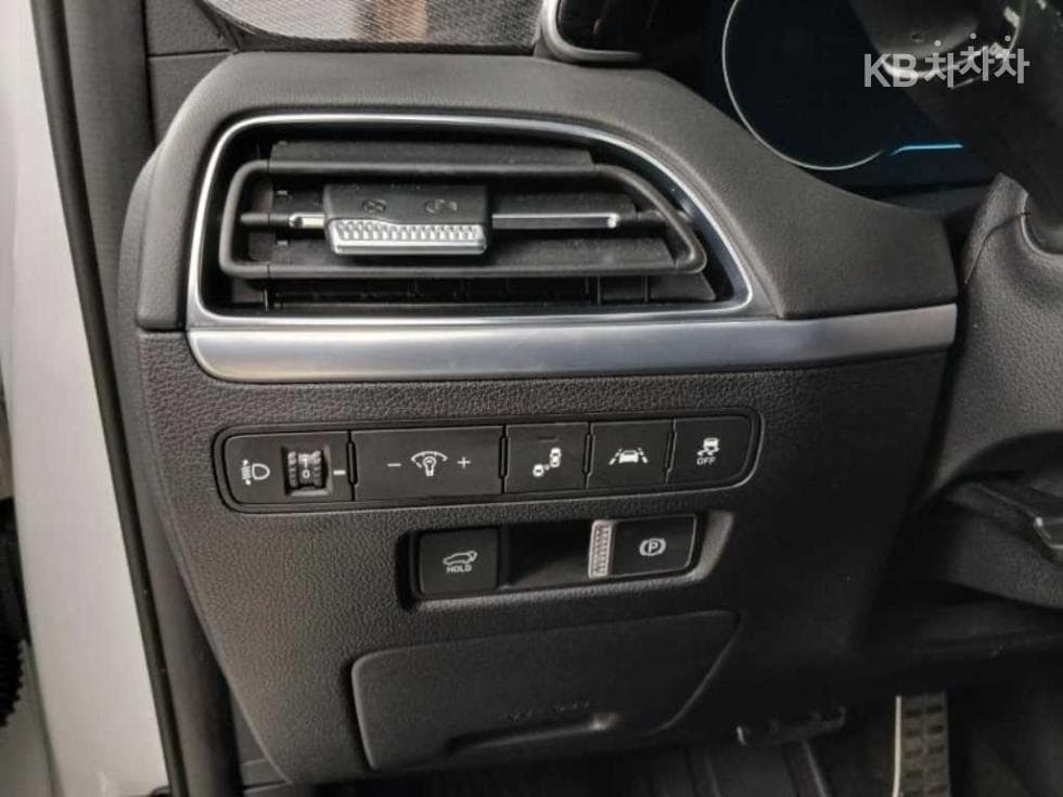 Хюндай Palisade3.8 Бензин 7-местен (Лимузин) Calligraphy - 12