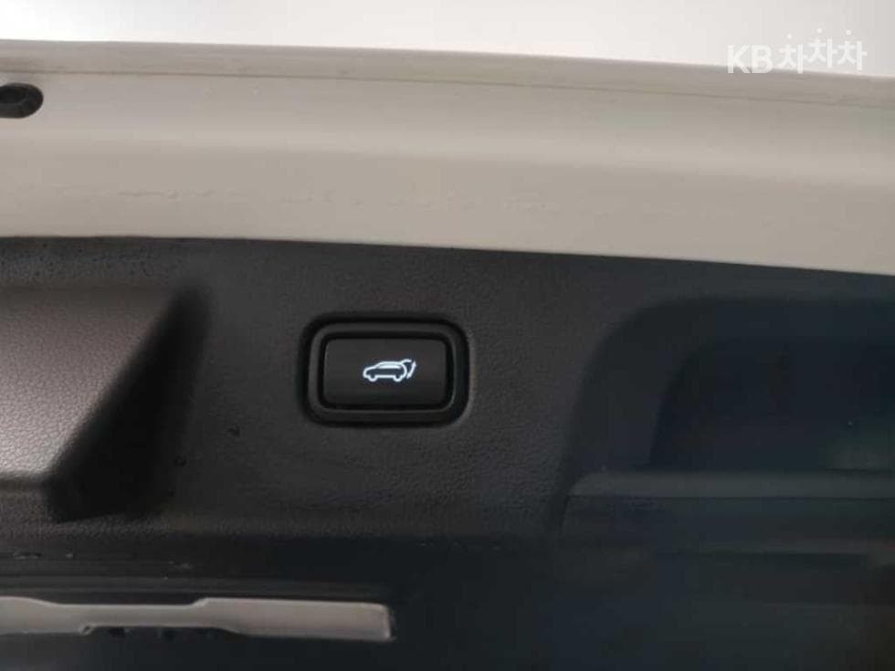 Хюндай Palisade3.8 Бензин 7-местен (Лимузин) Calligraphy - 17