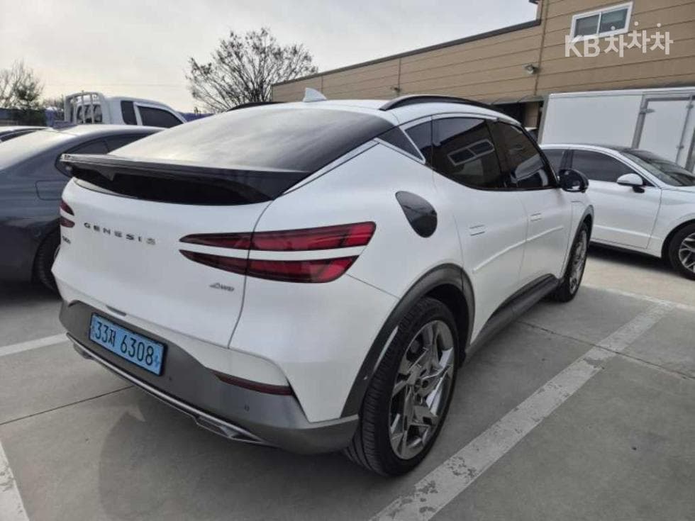 Дженезис GV60퍼포먼스 AWD Стандартен - 3