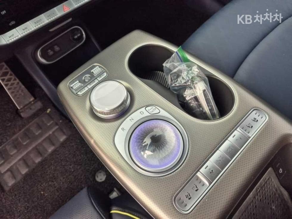 Дженезис GV60퍼포먼스 AWD Стандартен - 7