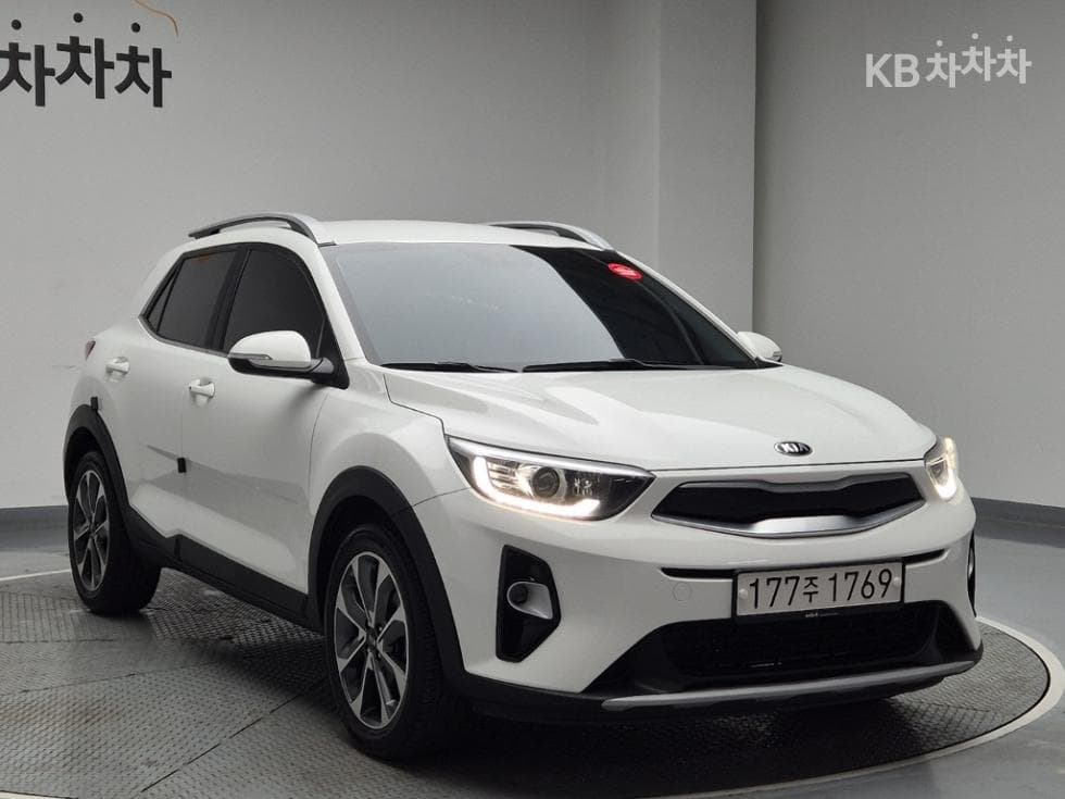 Киа StonicБензин 1.4 MPI Престиж - 4