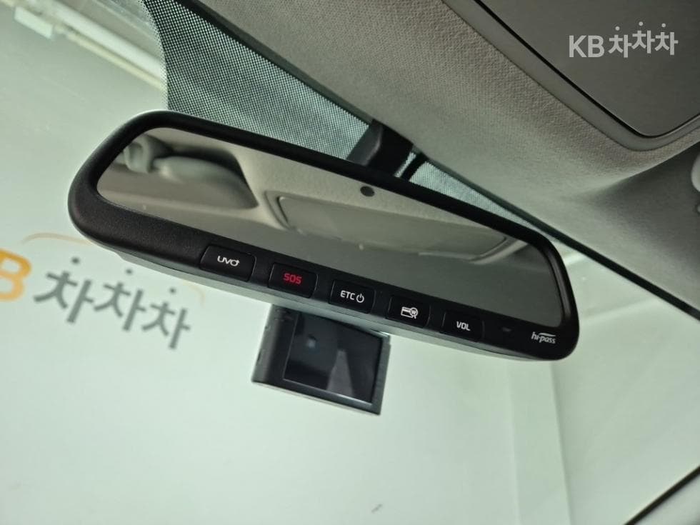 Киа StonicБензин 1.4 MPI Престиж - 16