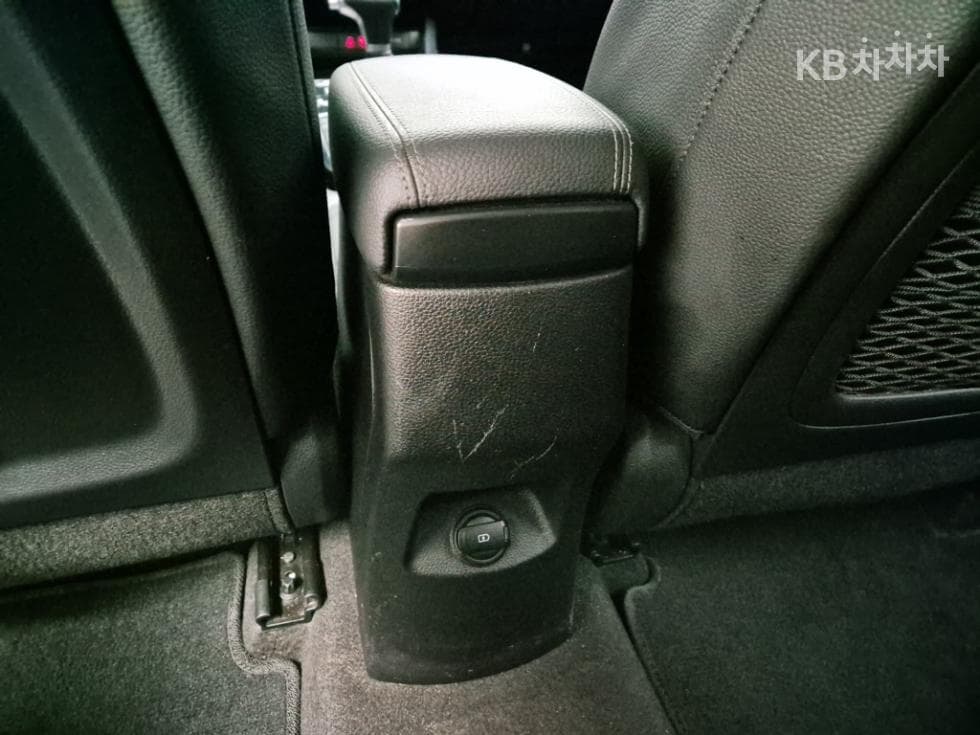 Киа StonicБензин 1.4 MPI Престиж - 19