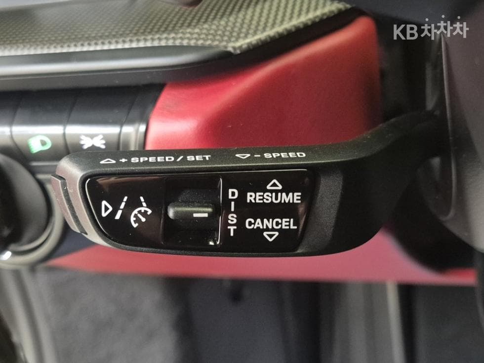 Porsche 911(992)Carrera 4 GTS Cabriolet - 16