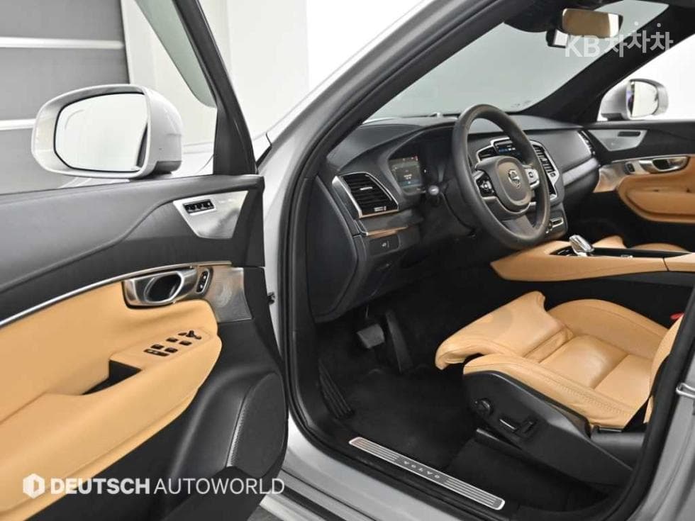 Volvo All New XC90B6 Ultimate Bright - 11