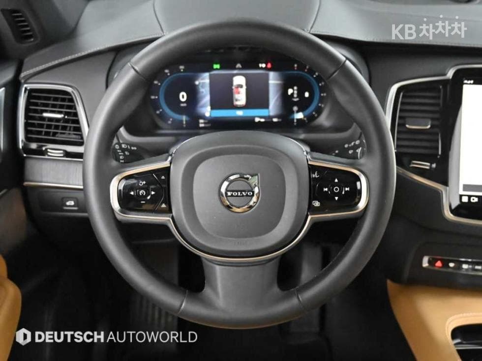 Volvo All New XC90B6 Ultimate Bright - 13