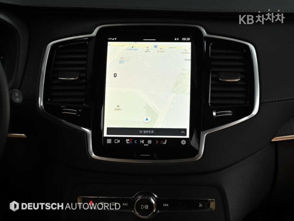 Volvo All New XC90B6 Ultimate Bright - 14