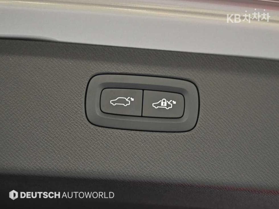 Volvo All New XC90B6 Ultimate Bright - 20