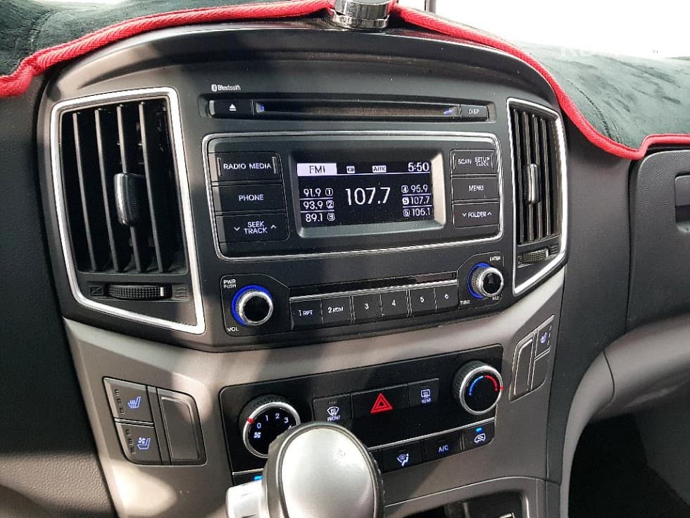 Хюндай The New (фейслифт) 그랜드 Star렉스Ван 5-местен Modern - 12