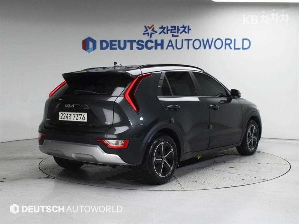 Киа Ди Всеново Ниро1.6 HEV Престиж - 2