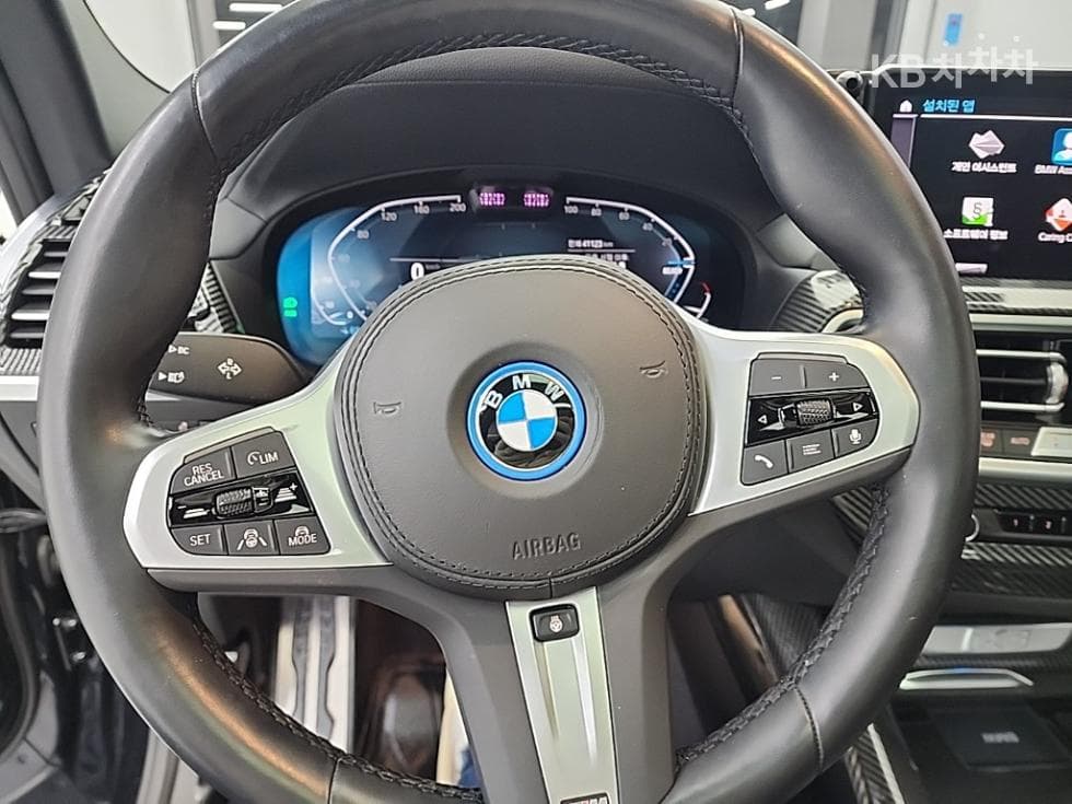 BMW iX3(G08)iX3 M Sport Package - 9