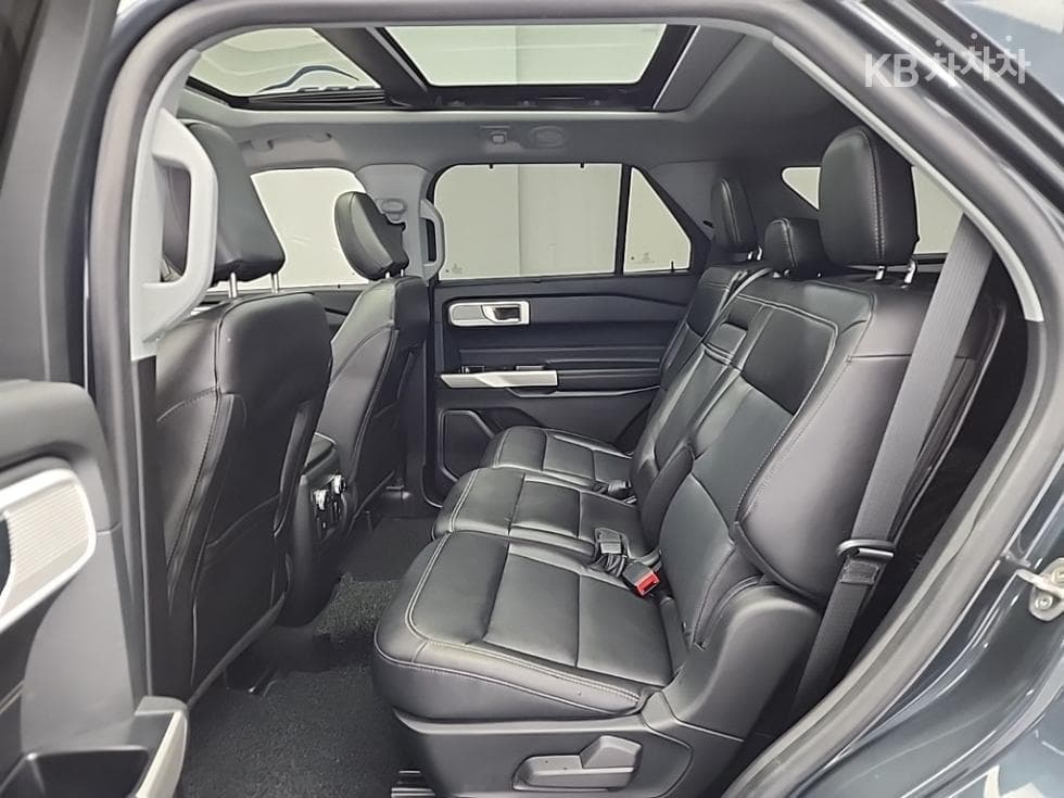 Форд Експлорер(6세대)Бензин Турбо 2.3 AWD Limited - 12