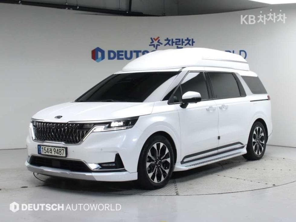 Kia Carnival 4th generation High Limousine (Carnival) D2.2 9-seater Signature - Image 1