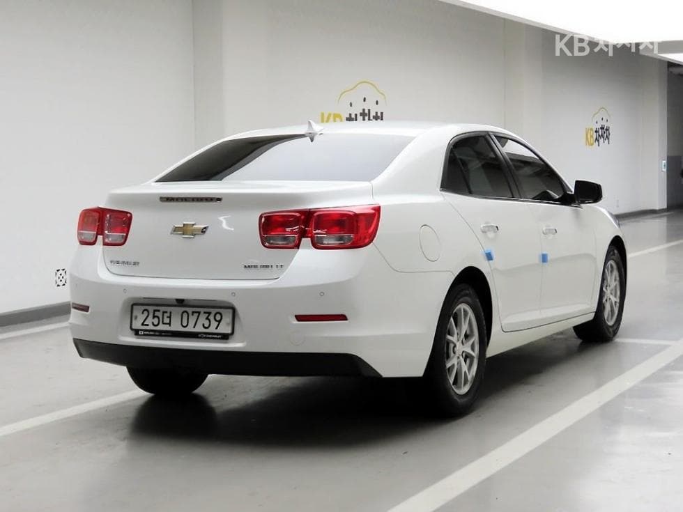 GM Korea Chevrolet Malibu2.0 LT Standard - 4