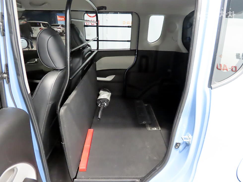 Kia The New (facelift) Ray (van) Van1.0 Gasoline Van 2-seater Prestige - 7