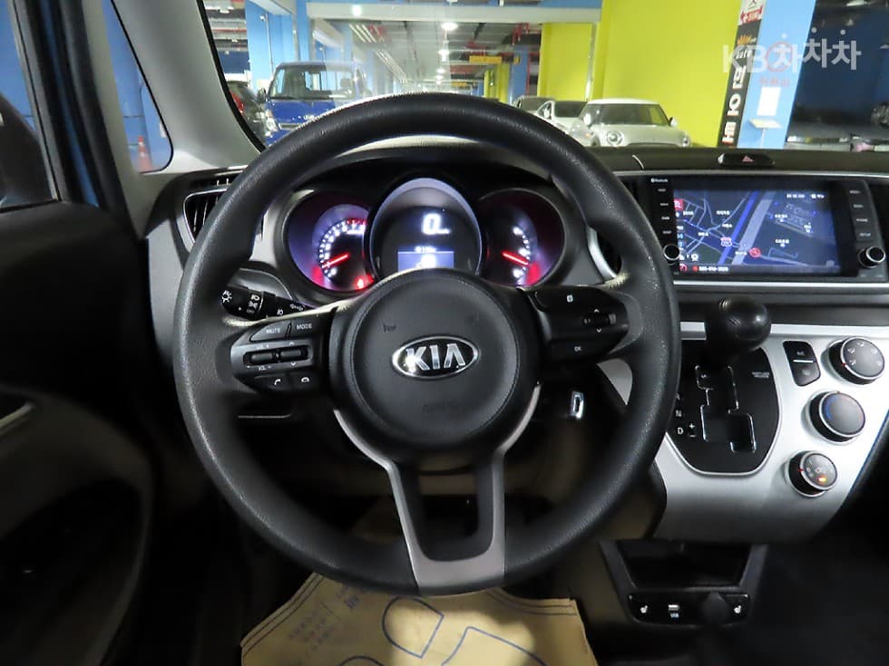 Kia The New (facelift) Ray (van) Van1.0 Gasoline Van 2-seater Prestige - 11