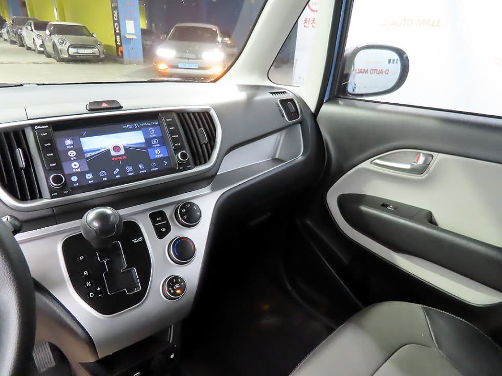 Kia The New (facelift) Ray (van) Van1.0 Gasoline Van 2-seater Prestige - 12