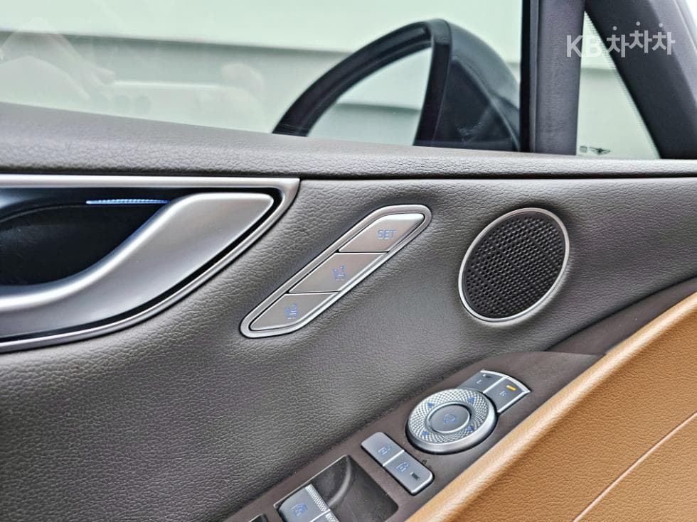 Дженезис G80(RG3)3.5 Турбо Бензин Директ Инжекция AWD - 10