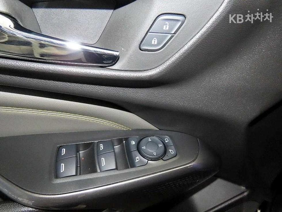 Джи Ем Корея Trax Кросоувър1.2 Бензин 2WD ACTIV - 13