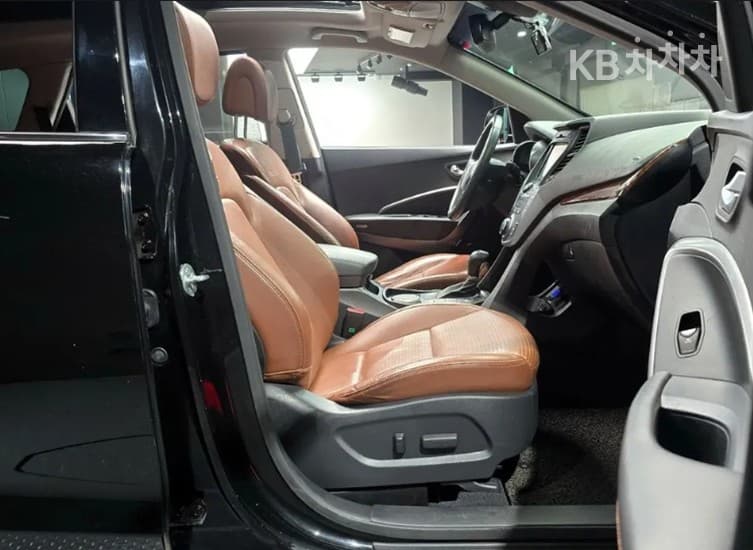 Hyundai 맥스CruzeDiesel(e-VGT)2.2 2WD Exclusive 7-seater (Limousine) Special (special feature/edition) - 10