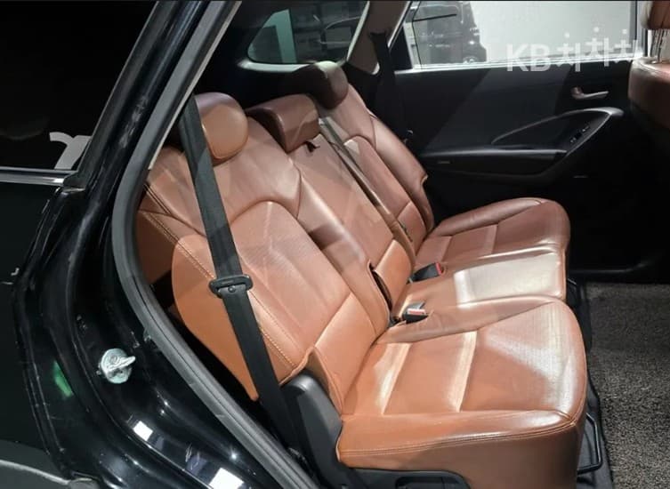 Hyundai 맥스CruzeDiesel(e-VGT)2.2 2WD Exclusive 7-seater (Limousine) Special (special feature/edition) - 12