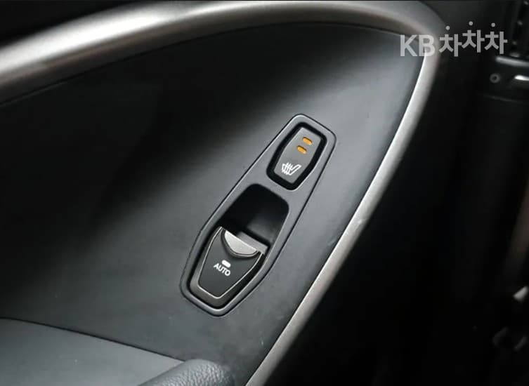 Hyundai 맥스CruzeDiesel(e-VGT)2.2 2WD Exclusive 7-seater (Limousine) Special (special feature/edition) - 17