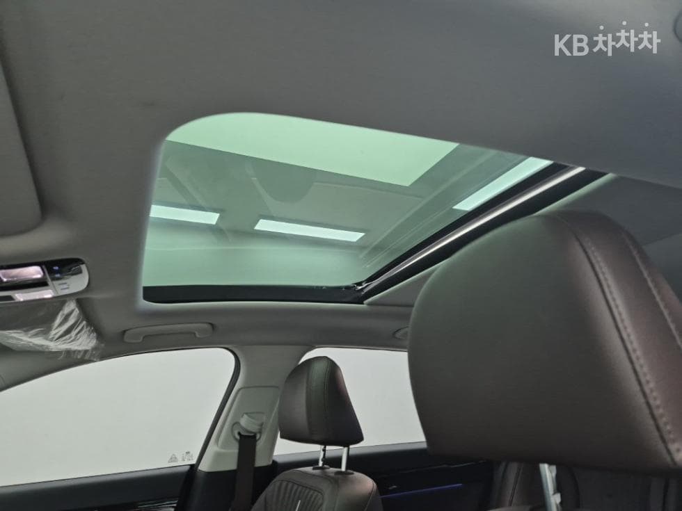 Хюндай Ди Всеново Grandeur (Azera)2.5L бензин 2WD Premium - 13