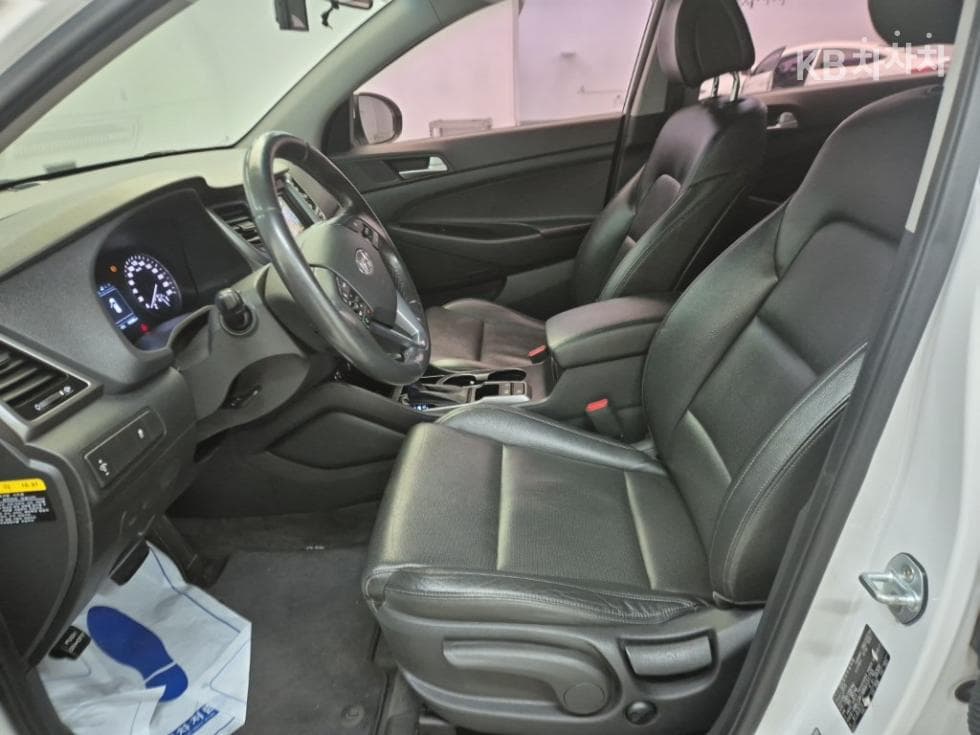 Hyundai All New TucsonDiesel(e-VGT R)2.0 2WD Modern - 11