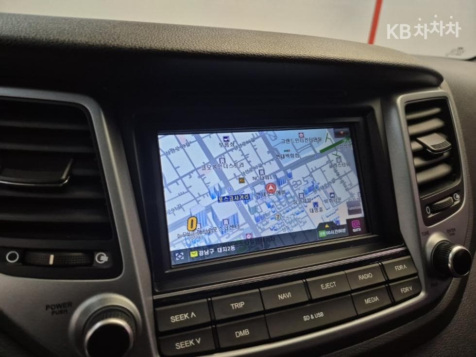 Hyundai All New TucsonDiesel(e-VGT R)2.0 2WD Modern - 13