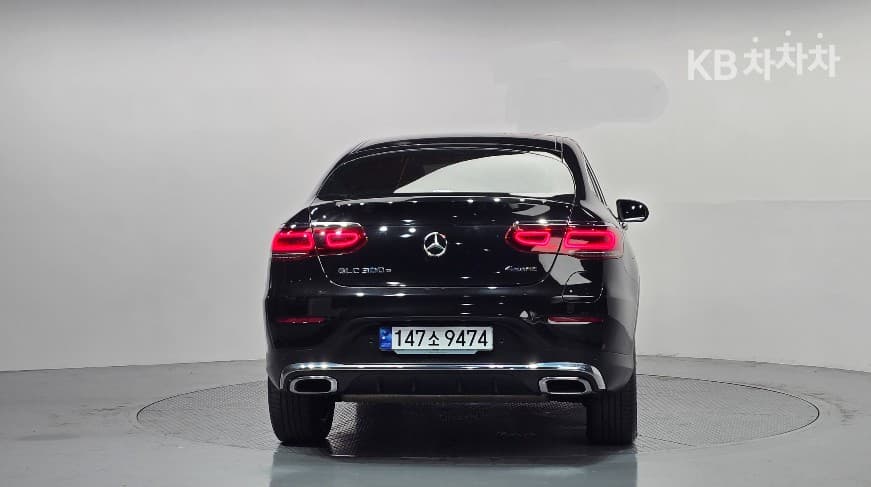Mercedes-Benz GLC(X253)300 e 4Matic Coupe Standard - 4