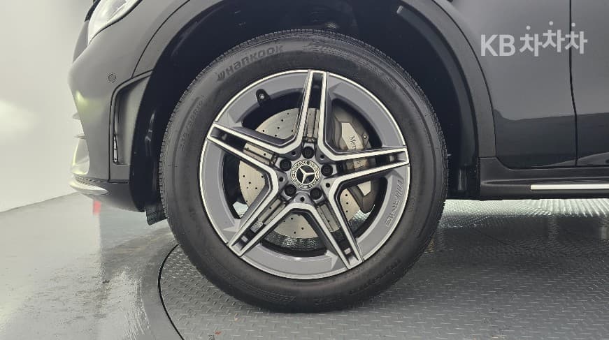 Mercedes-Benz GLC(X253)300 e 4Matic Coupe Standard - 5