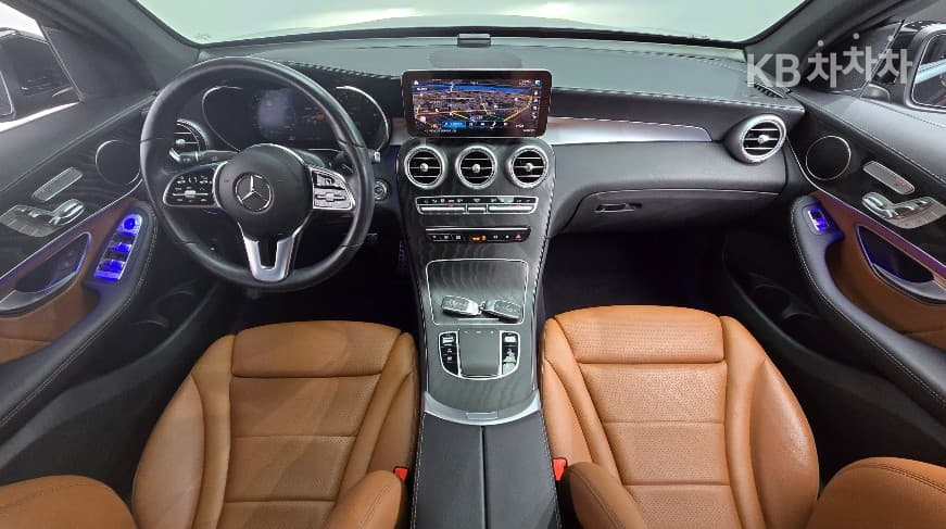Mercedes-Benz GLC(X253)300 e 4Matic Coupe Standard - 7