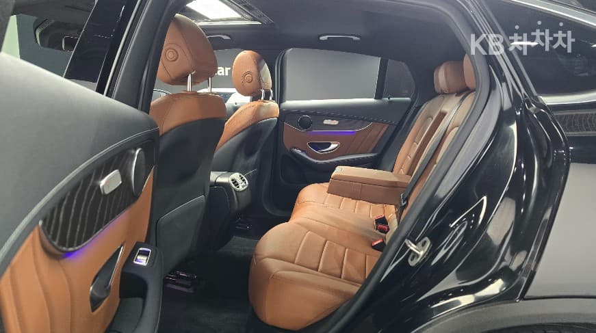 Mercedes-Benz GLC(X253)300 e 4Matic Coupe Standard - 11