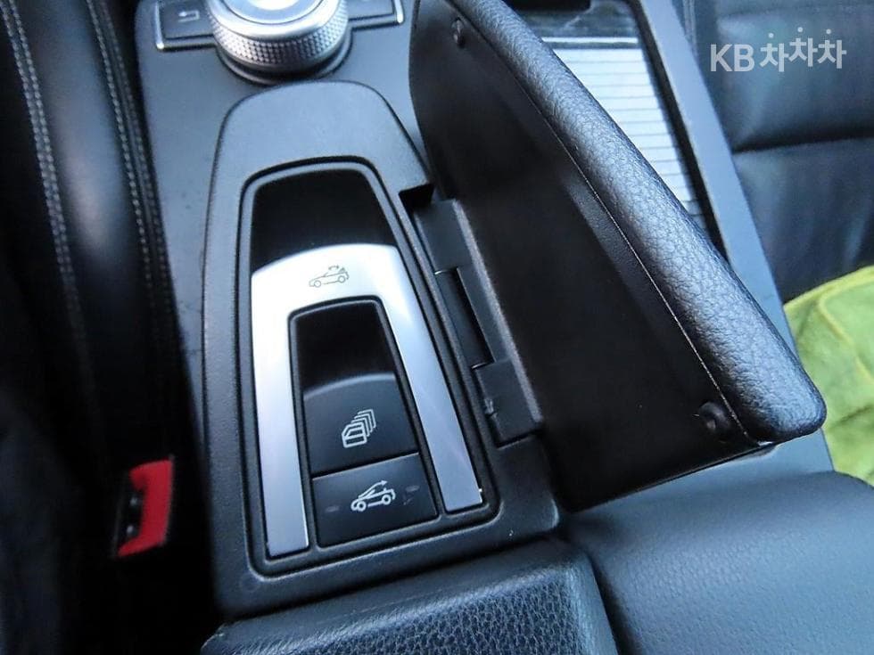 Mercedes-Benz New E-ClassE350 Cabriolet W212 - 16