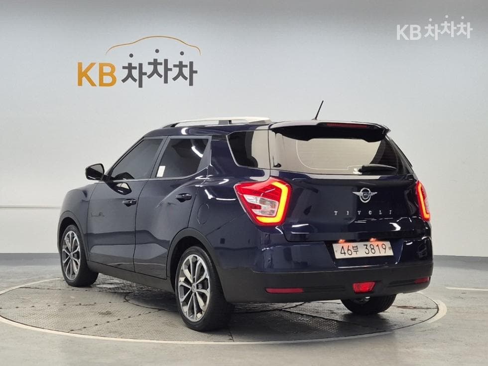 KG Mobility Tivoli AirGasoline 2WD RX - 2