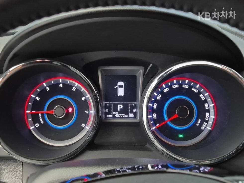 KG Mobility Tivoli AirGasoline 2WD RX - 6