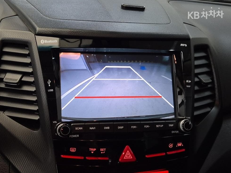 KG Mobility Tivoli AirGasoline 2WD RX - 15