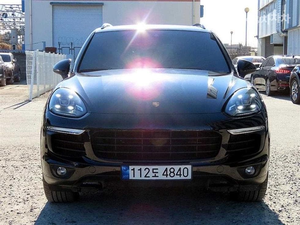 Porsche New Cayenne(958)3.0 Diesel Platinum Edition