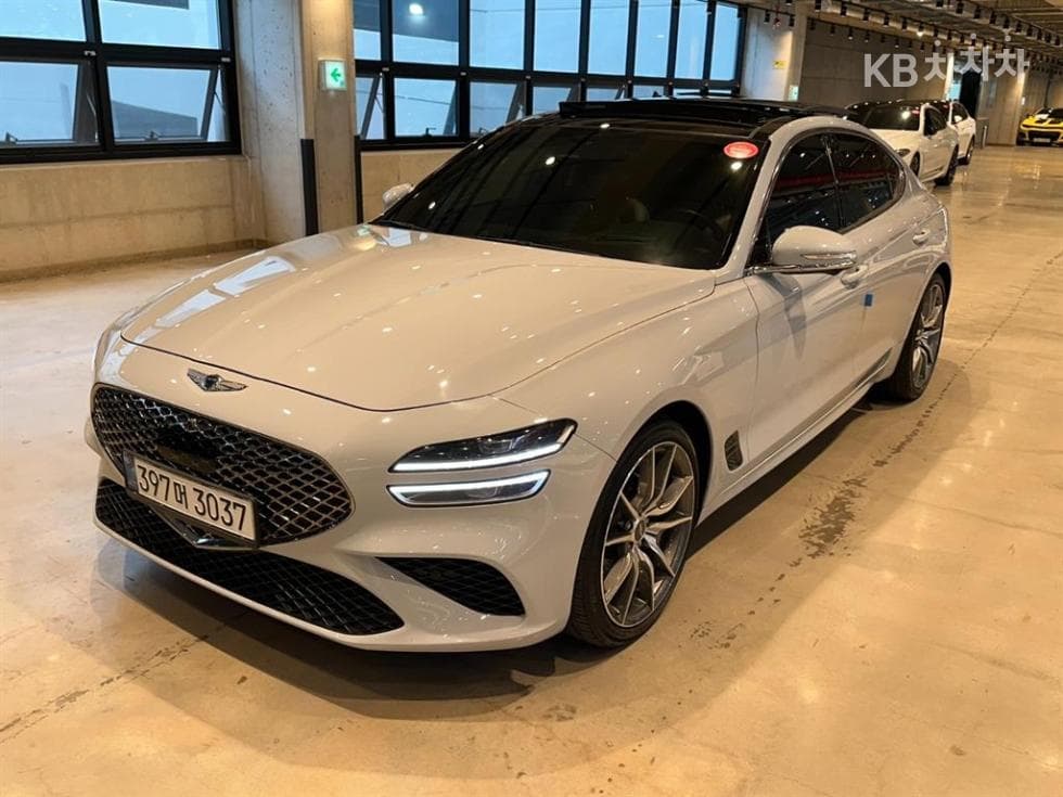 Дженезис The New (фейслифт) G70 2.0T Стандартен - Image 1