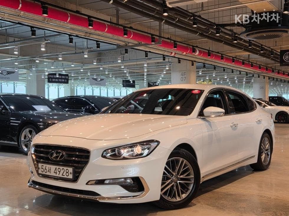 Hyundai Grandeur (Azera)IG 2.4 Premium Standard - Image 1