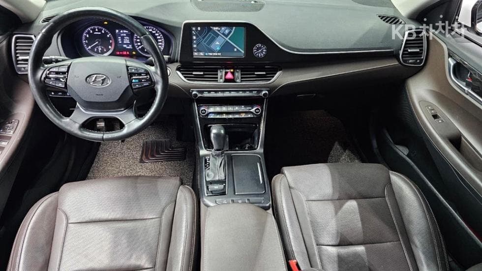 Hyundai Grandeur (Azera)IG2.4 Premium Standard - 7