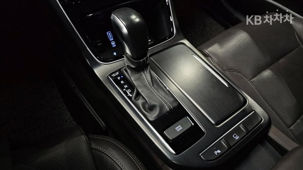 Hyundai Grandeur (Azera)IG2.4 Premium Standard - 9