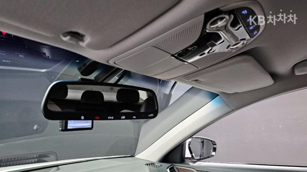 Hyundai Grandeur (Azera)IG2.4 Premium Standard - 19