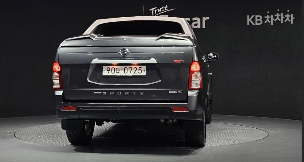 КейДжи Мобилити The New (фейслифт) Корандо Спорт (pickup variant)2.2 CX7 4x4 클럽 - 3