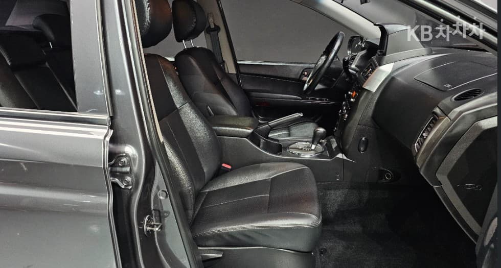 КейДжи Мобилити The New (фейслифт) Корандо Спорт (pickup variant)2.2 CX7 4x4 클럽 - 10