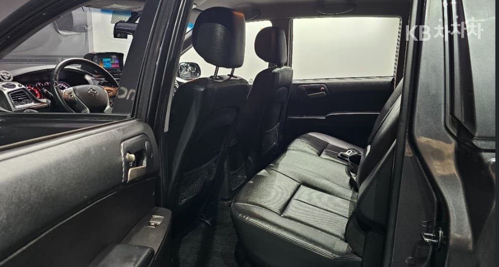 КейДжи Мобилити The New (фейслифт) Корандо Спорт (pickup variant)2.2 CX7 4x4 클럽 - 12