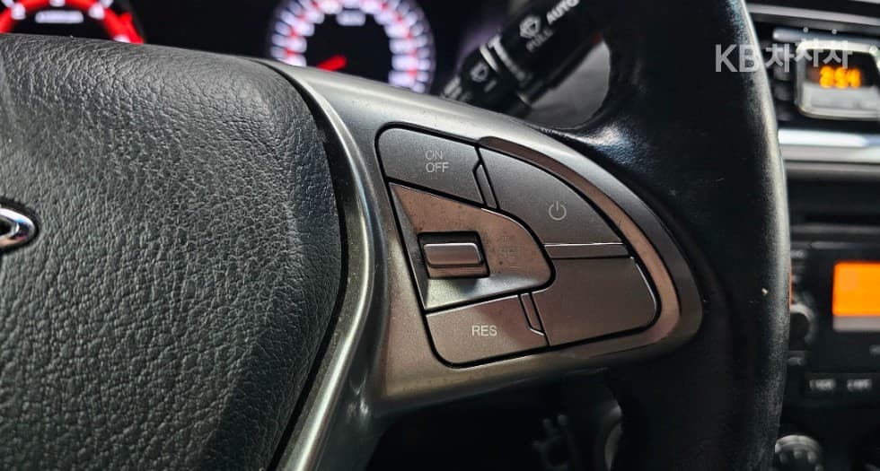 КейДжи Мобилити The New (фейслифт) Корандо Спорт (pickup variant)2.2 CX7 4x4 클럽 - 20