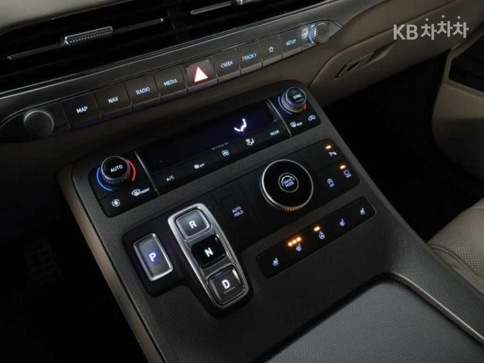 Hyundai Palisade3.8 Gasoline 7-seater (Limousine) Calligraphy - 15