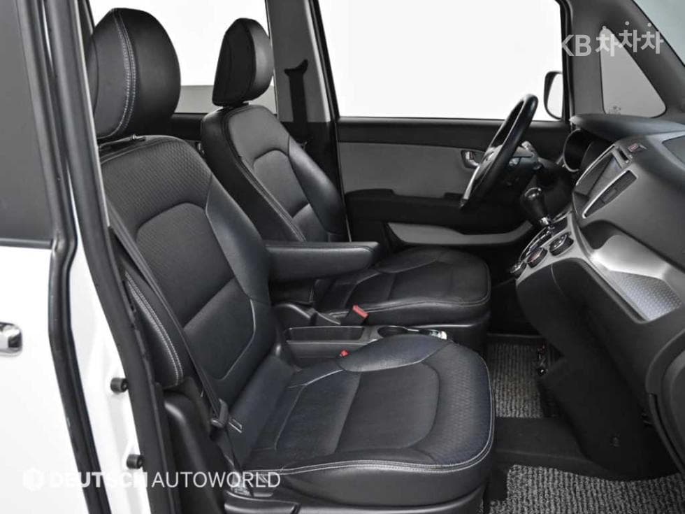 Kia Ray (van)1.0 Gasoline Luxury - 10